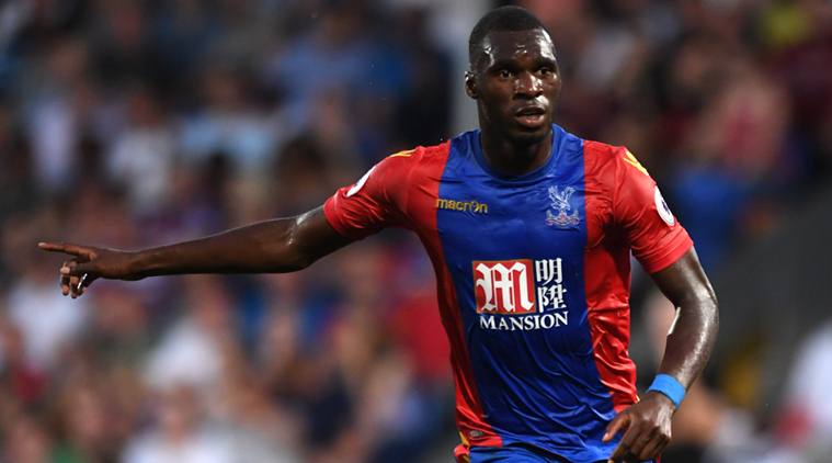 Ini Alasan Benteke Tak Ingin Tinggalkan Palace