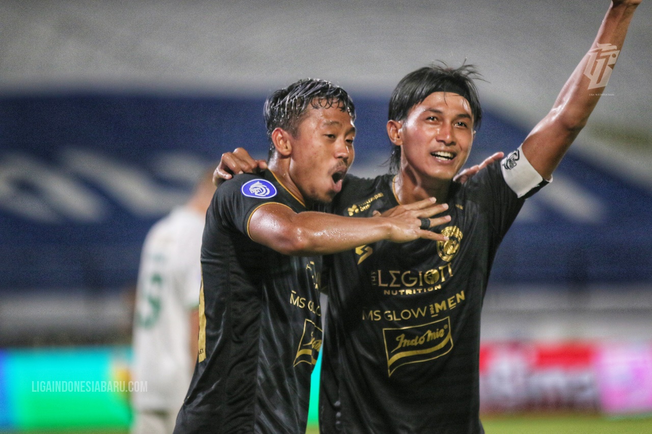 Arema FC Waspadai Motivasi Berlipat Persela