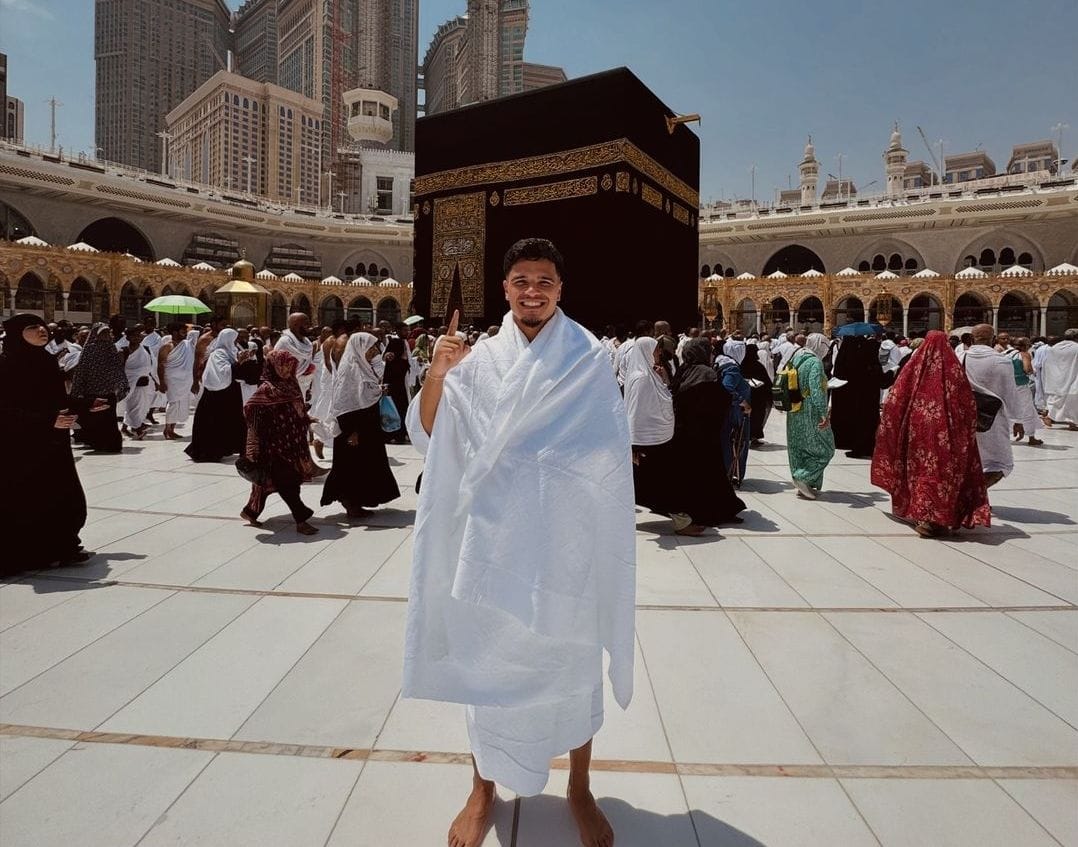 Termasuk Ragnar Oratmangoen, 14 Pemain Timnas Indonesia Jalani Umroh Sebelum Duel dengan Arab Saudi
