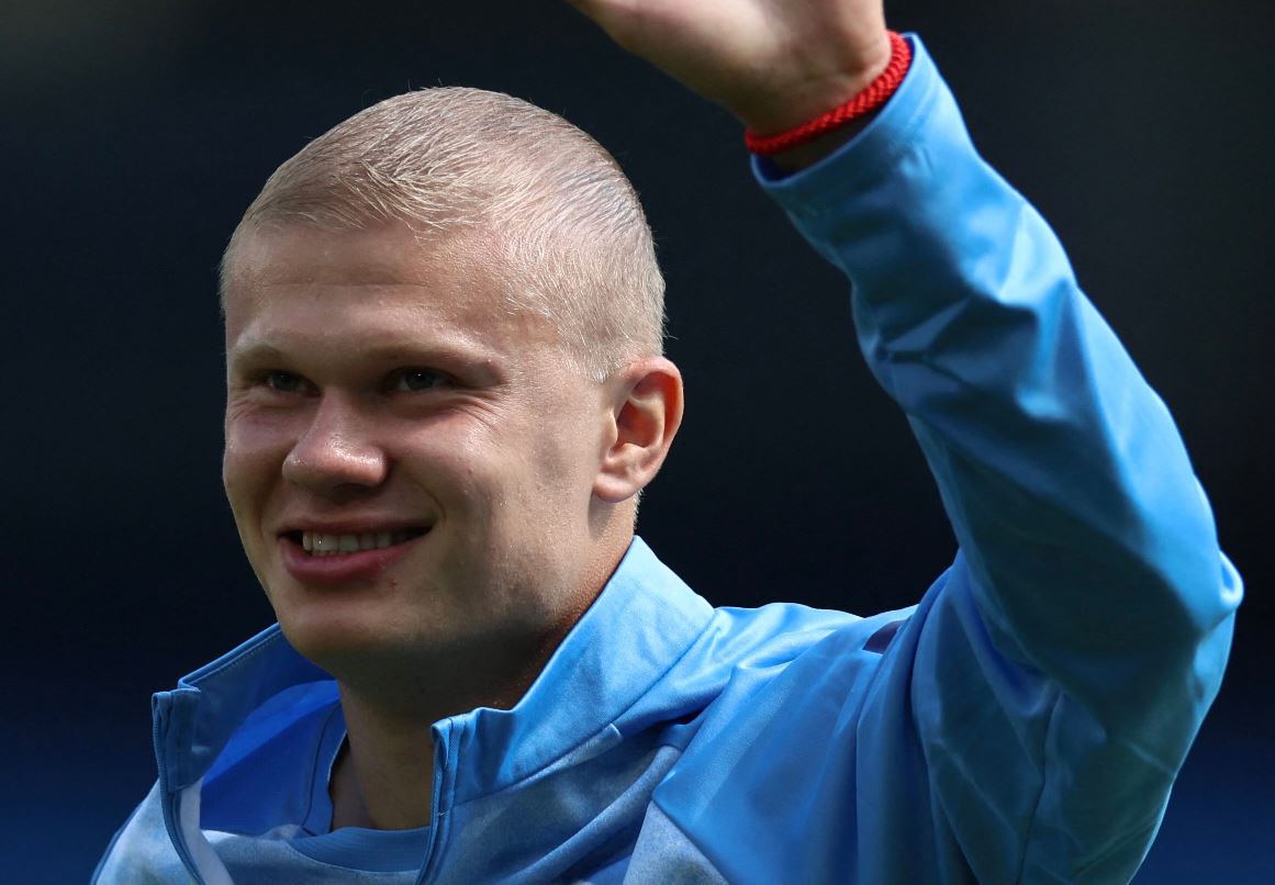 Perkuat Lini Tengah, Manchester City Lupa Rekrut Pelapis Erling Haaland?