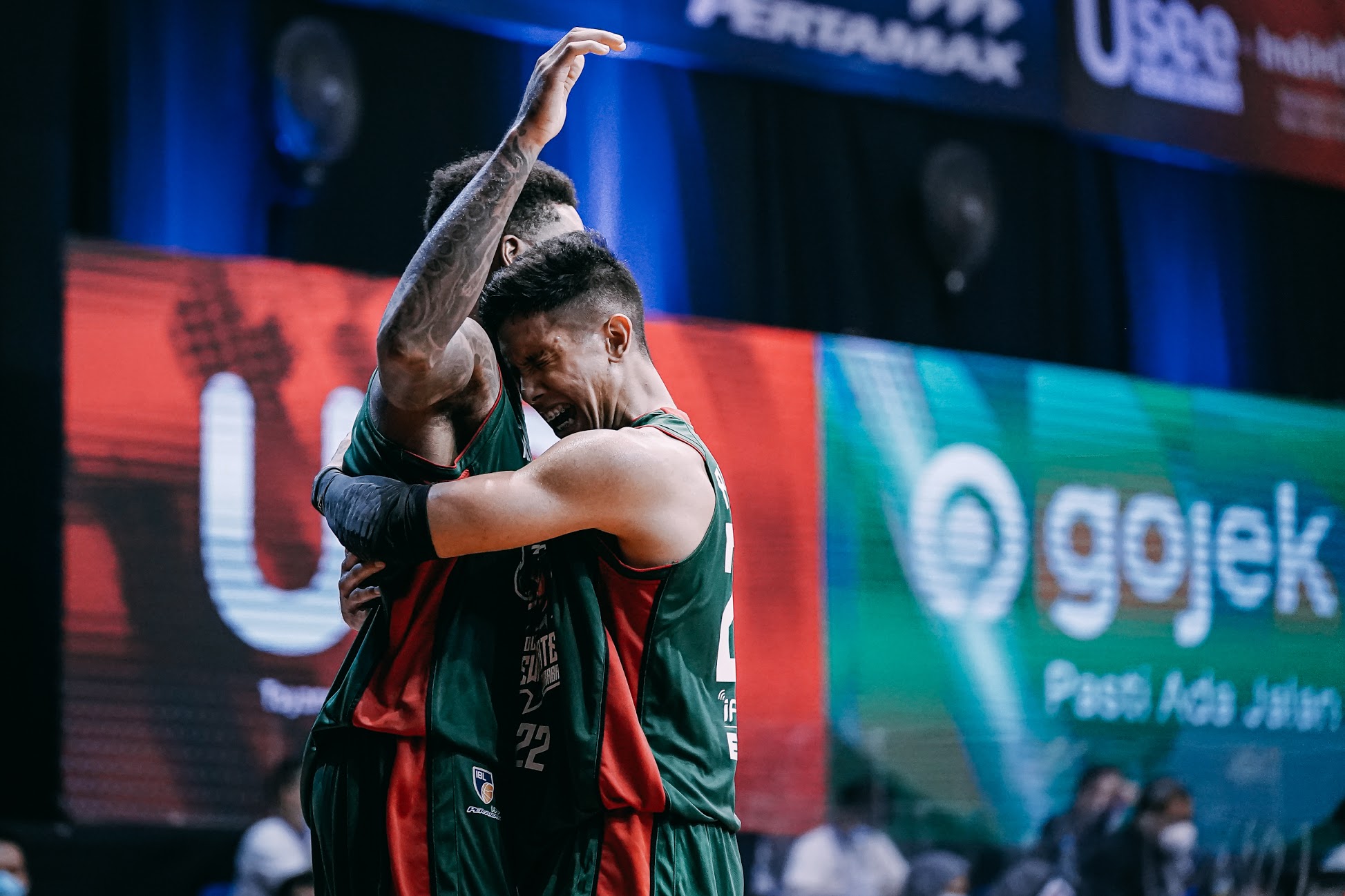 Louvre Dewa United Borong Penghargaan IBL 2021