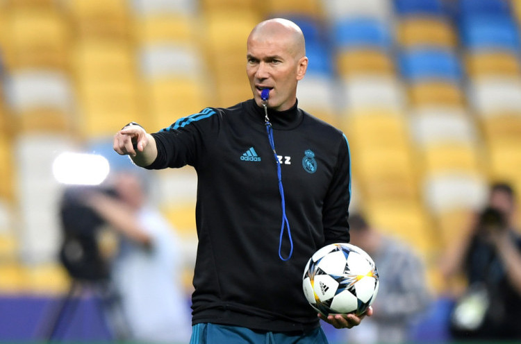 Media Ternama Prancis Klaim Zidane Siap Gantikan Mourinho di Man United