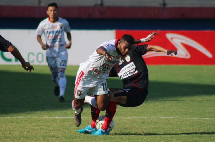 Soal Kejar Bali United, Jacksen Sebut Persipura Pilih Realistis