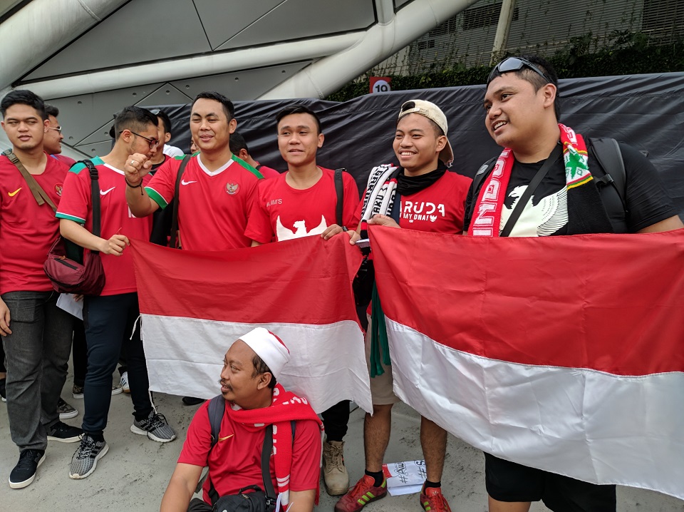 Suporter Timnas Indonesia Sudah Masuk Stadion National dengan Batas Antrean Lima Orang