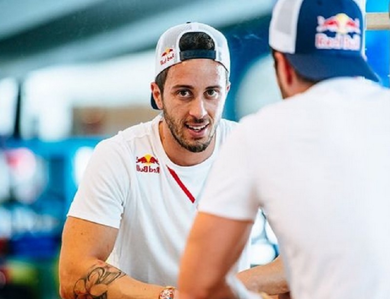 Andrea Dovizioso Perlu Melewati Kecepatan Valentino Rossi