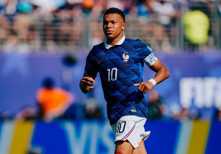 Rating Pemain Prancis vs Swedia: Kylian Mbappe Nyaris Sempurna