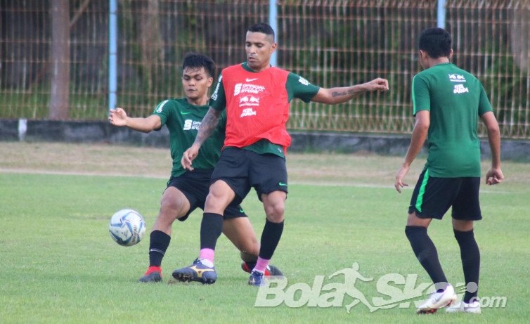Alberto Goncalves Mengaku Sudah Sangat Rindu Bermain Sepak Bola