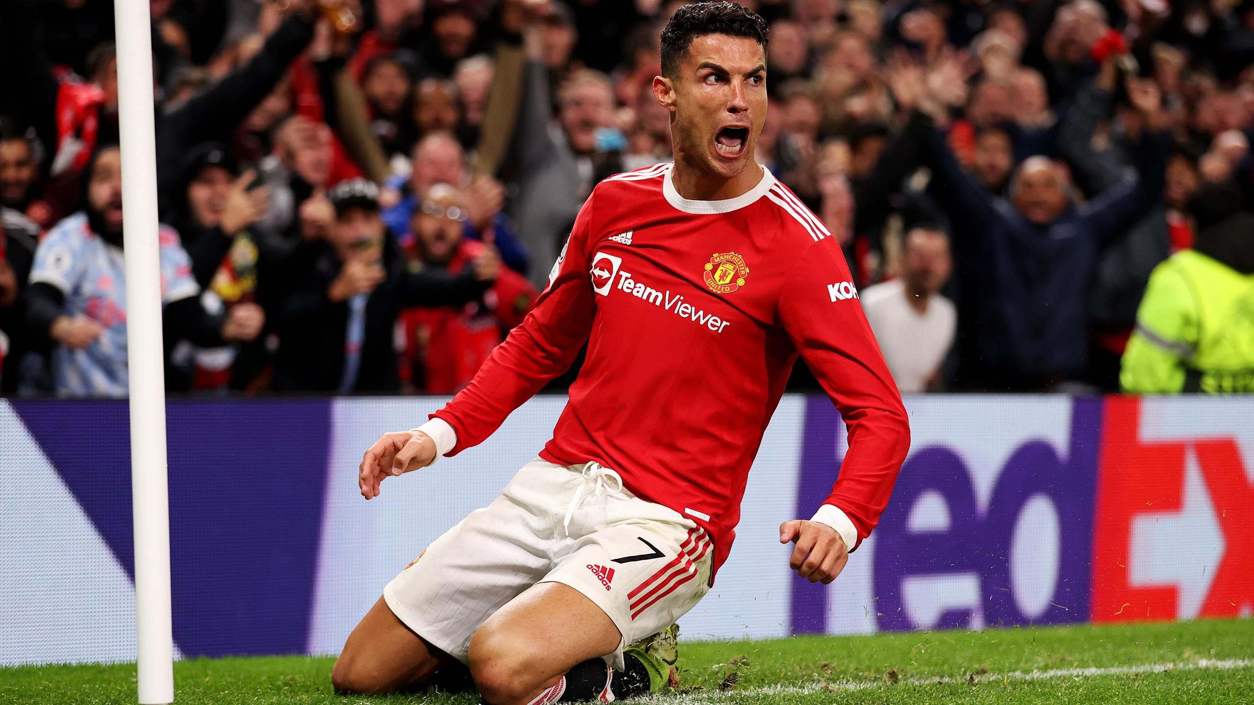 Manchester United 3-2 Atalanta: Cara Elegan Cristiano Ronaldo Bungkam Kritik