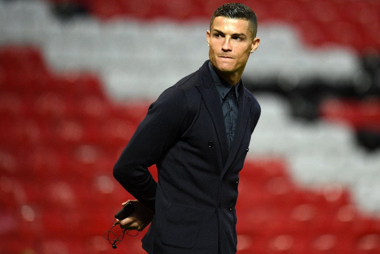 Agen Ronaldo Tiba di Turin, Masa Depan Sang Bintang Terjawab?