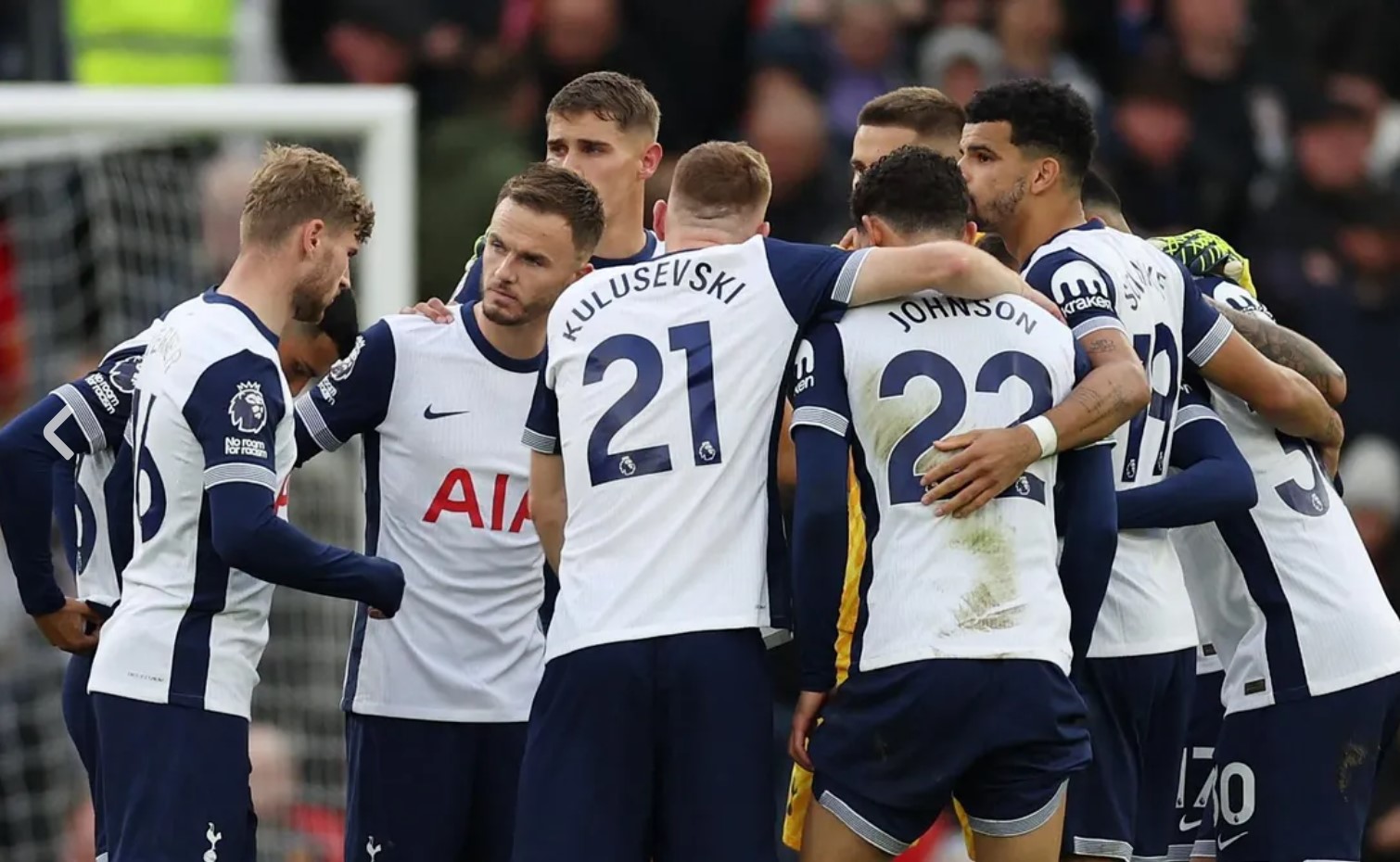 Hasil Premier League: Bruno Fernandes Kartu Merah, Manchester United Takluk 0-3 dari Tottenham