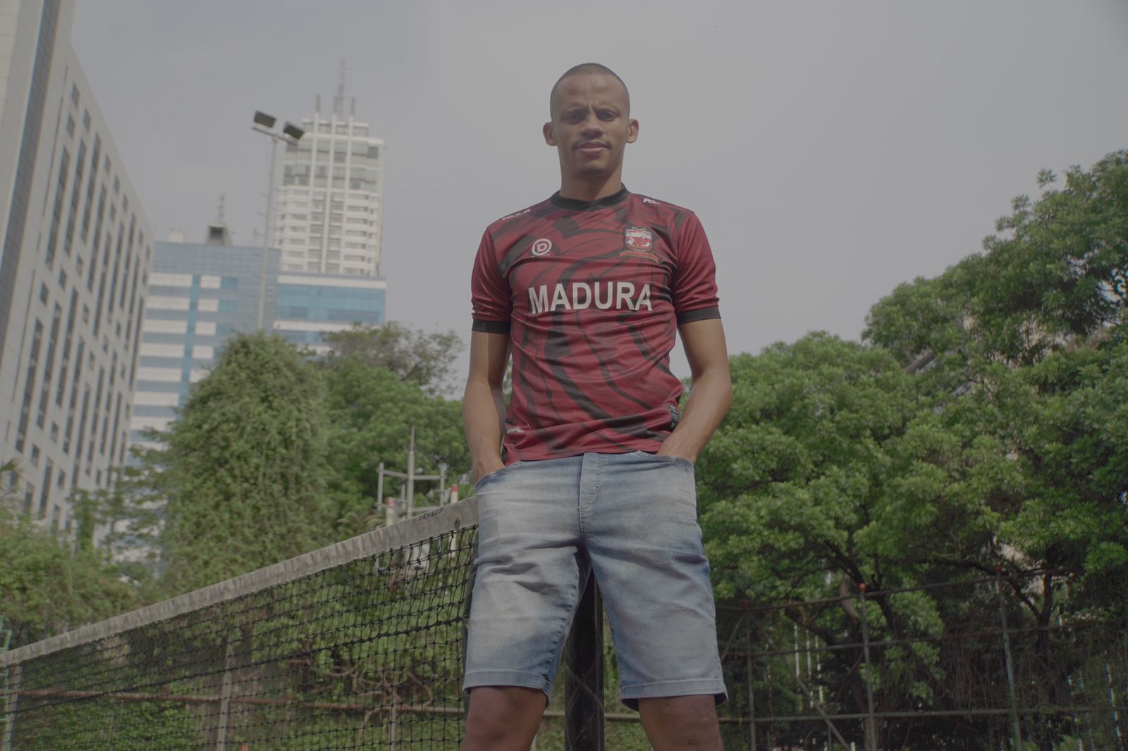 Cleberson Sasar Trofi bersama Madura United dalam Debutnya di Luar Brasil