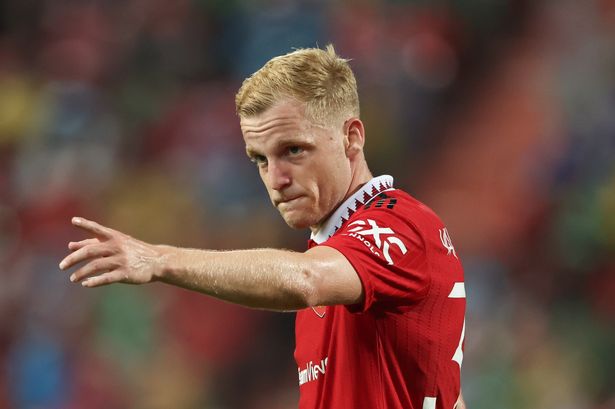 Inter Milan Ingin Selamatkan Karier Donny van de Beek