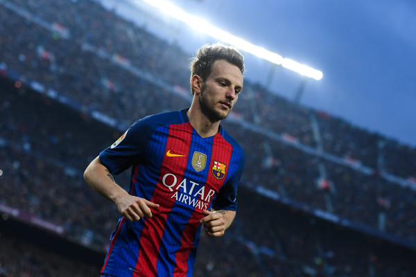 Demi Luis Enrique, Rakitic Rela Terjun dari Jembatan