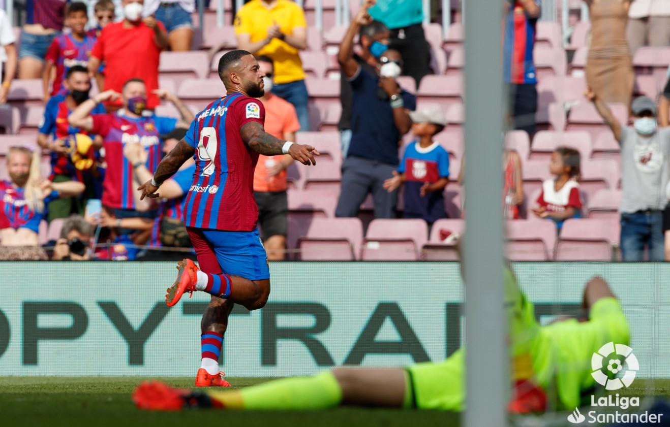 Barcelona 2-1 Getafe: Gol Memphis Depay Menangkan Blaugrana