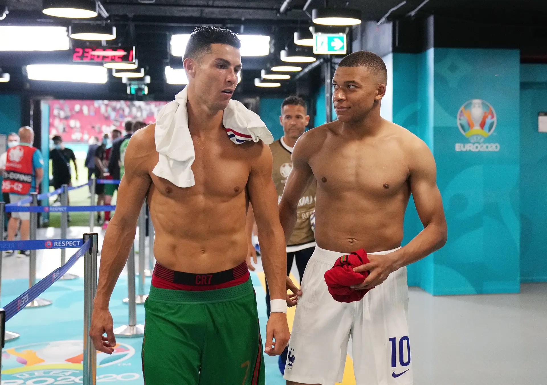Bukan Hanya Cristiano Ronaldo, Kylian Mbappe Ingin Makan Malam dengan Sosok Ini