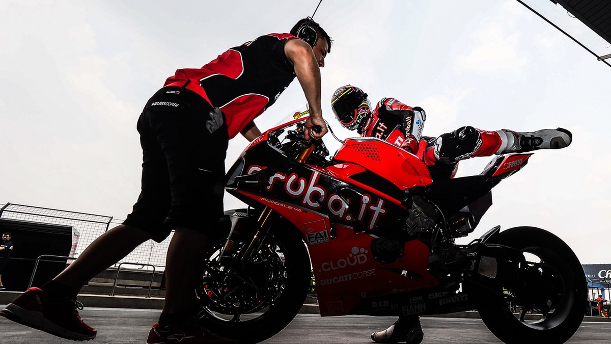 Bos BMW Superbike: Alvaro Bautista Taklukkan Ducati Seperti Casey Stoner