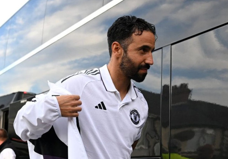 Tampil Jeblok di Manchester United, Ruben Amorim Tetap Dapat Tawaran Melatih di Portugal