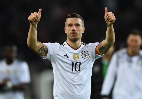 Jerman Kalahkan Inggris Lewat Gol Tunggal Podolski