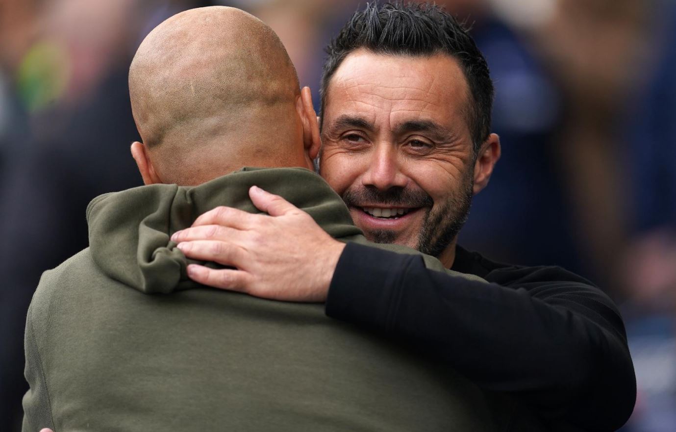 Roberto De Zerbi Disebut Pelatih yang Lebih Baik dari Pep Guardiola