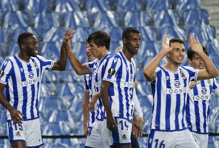 4 Alasan Real Sociedad Bisa buat Barcelona Kian Merana