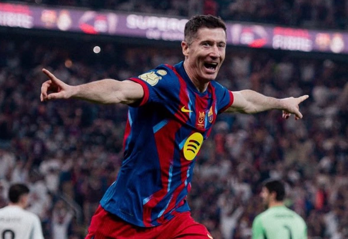 Blak-blakan soal Masa Depan di Barcelona, Robert Lewandowski Tidak Tutup Pintu untuk AC Milan