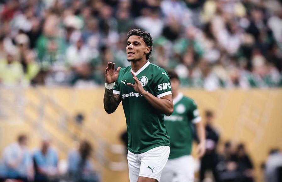 Inter Milan dan AS Roma Saling Sikut Rebutan Gelandang Fluminense, Richard Rios