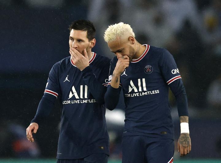 Sindiran Luis Suarez untuk Suporter PSG yang Cemooh Messi-Neymar