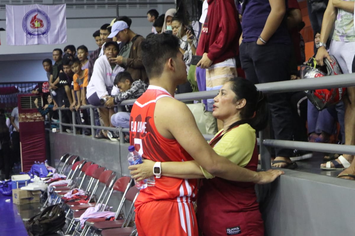 ASG 2019: Kalah dari Filipina, Penggawa Timnas Basket Indonesia Tak Kuasa Menahan Air Mata