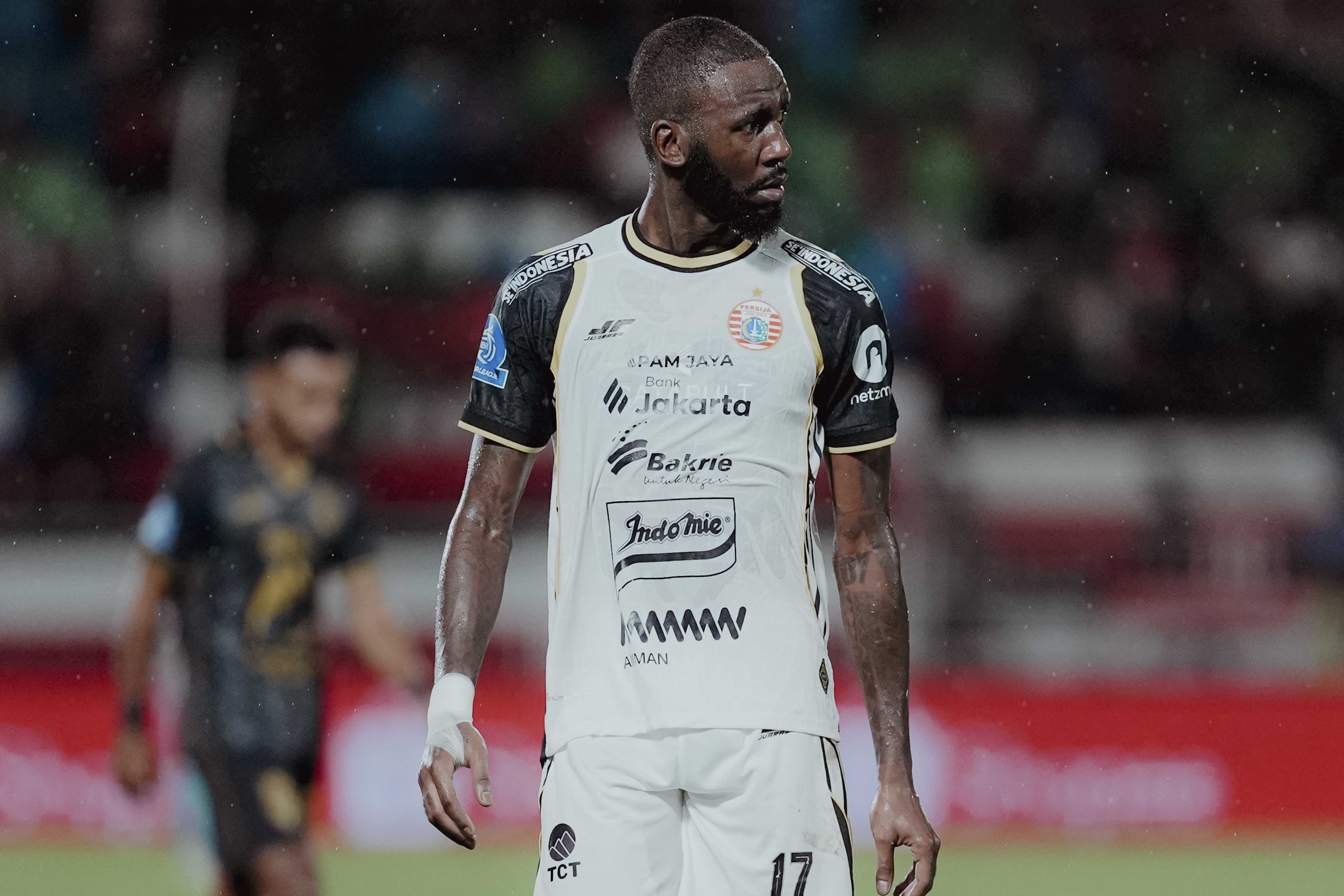 Bintang Persija Merasa Dapat Kartu Kuning Janggal saat Lawan Malut United