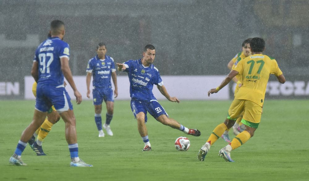 Perasaan Thom Haye Jalani Debut bersama Persib Bandung, Ini Gila!