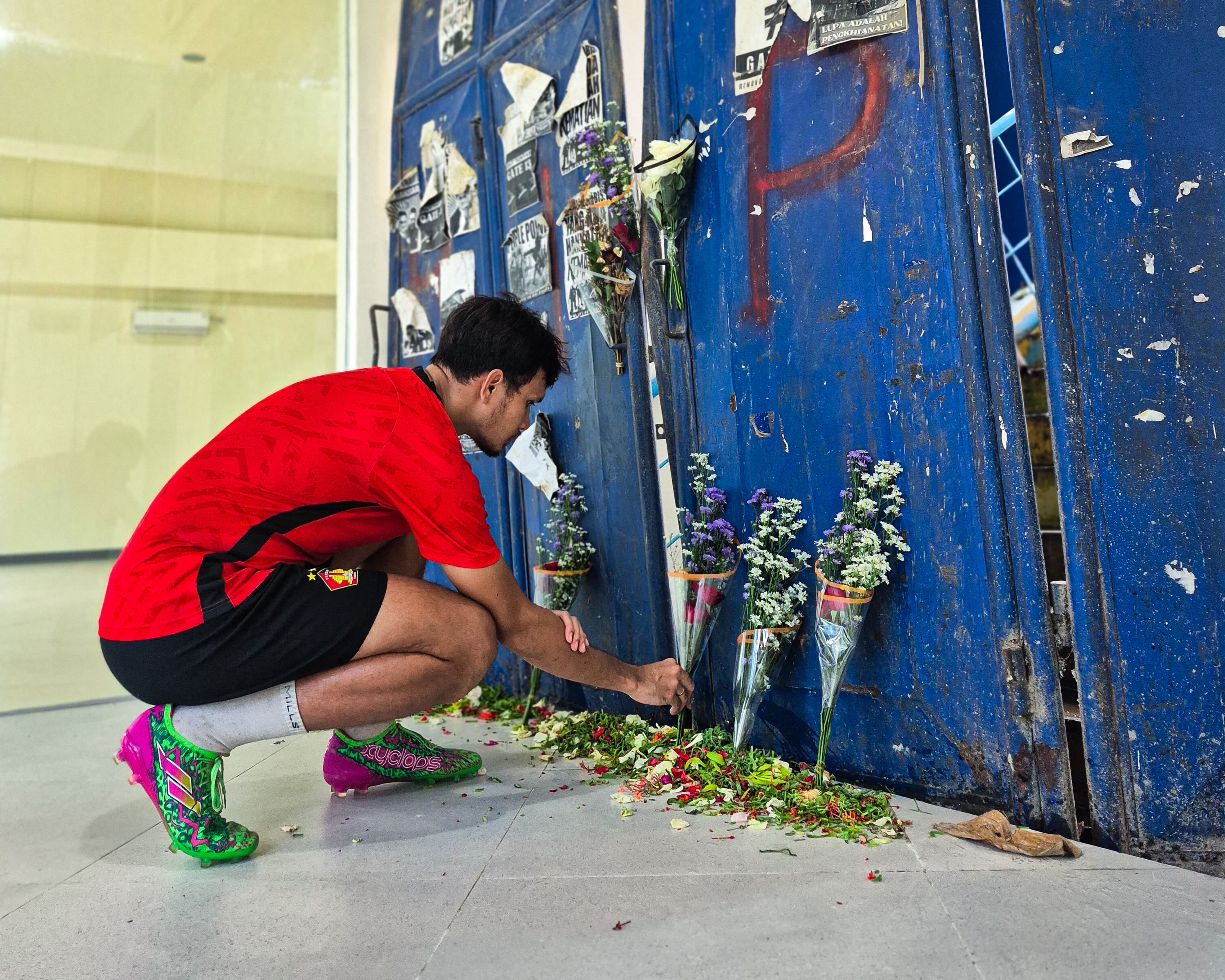 Persik Kediri Panjatkan Doa untuk Korban Tragedi Kanjuruhan di Gate 13