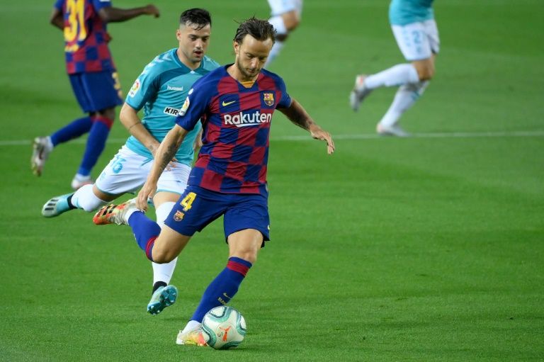 Ivan Rakitic Resmi Pulang ke Sevilla
