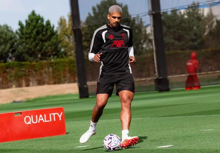 Ronald Araujo Pilih Nomor 33 di Liverpool, Ternyata Punya Makna Khusus