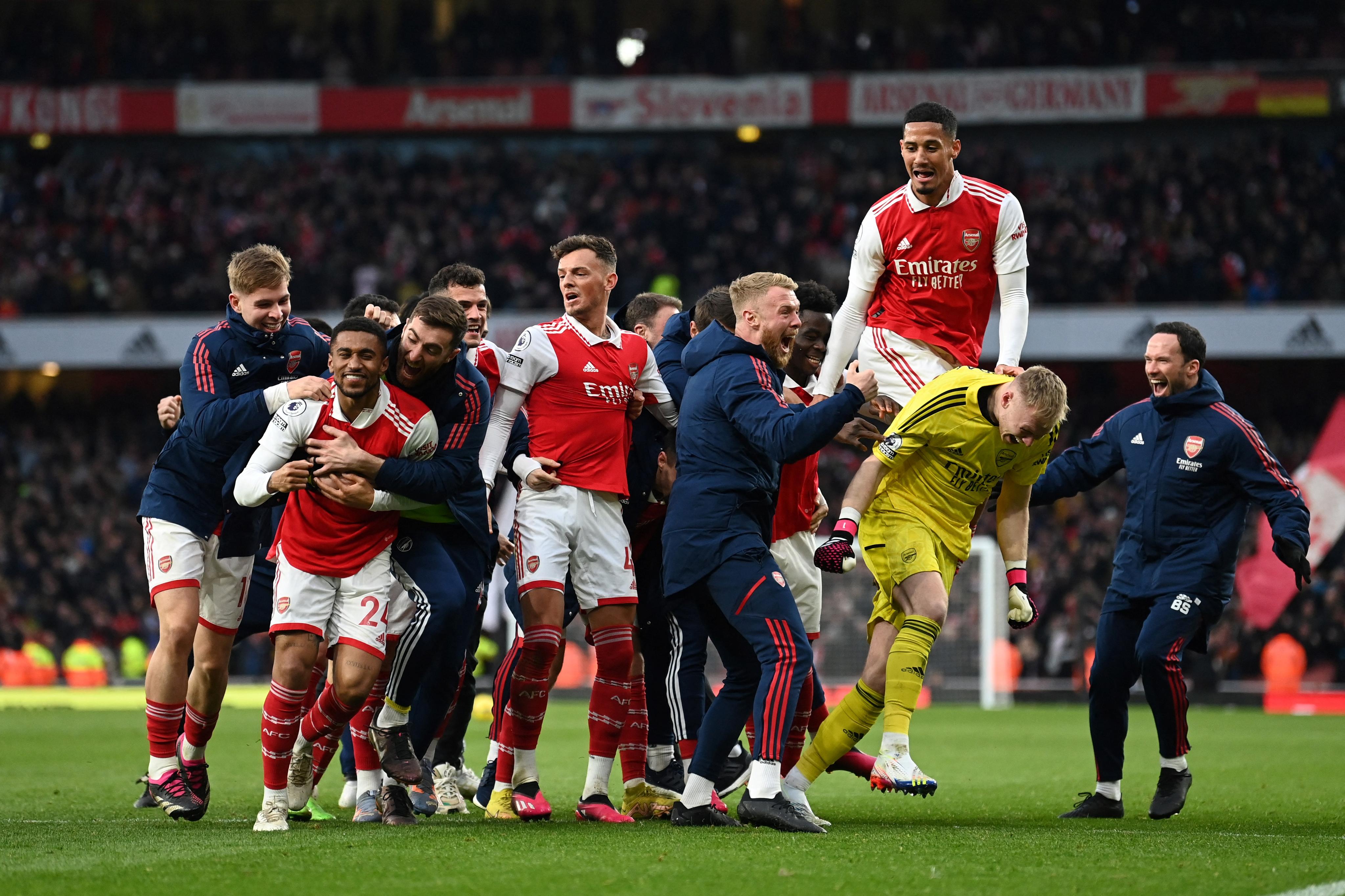 Ketika Semesta Mendukung Arsenal Juara
