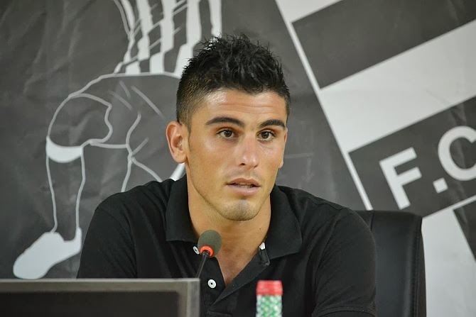 Video Calon Striker Mitra Kukar Saat Bobol Gawang Barcelona