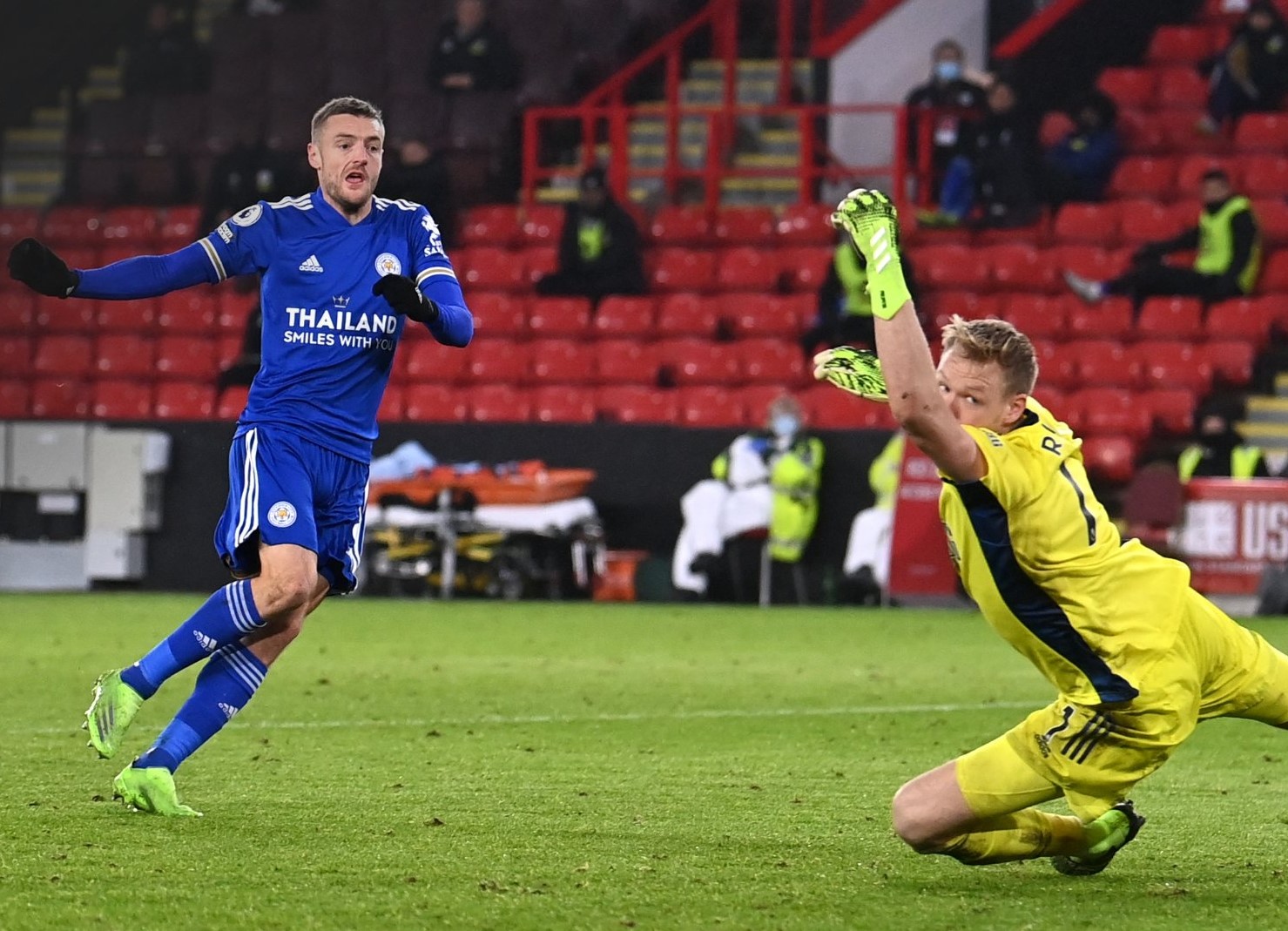 Sheffield United 1-2 Leicester City: Gol Telat Vardy Angkat The Foxes Dekati Puncak