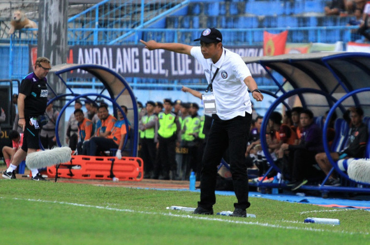 Arema FC Masih di Dasar Klasemen Sementara, Joko Susilo Sudah Pasrahkan Nasibnya kepada Manajemen