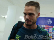 Demi Pahami Skuat Persib, Asisten Luis Milla Kursus Bahasa Indonesia