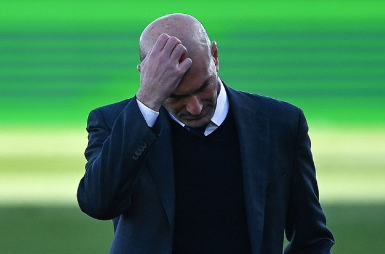 Badai Cedera Real Madrid Bikin Zinedine Zidane Pening