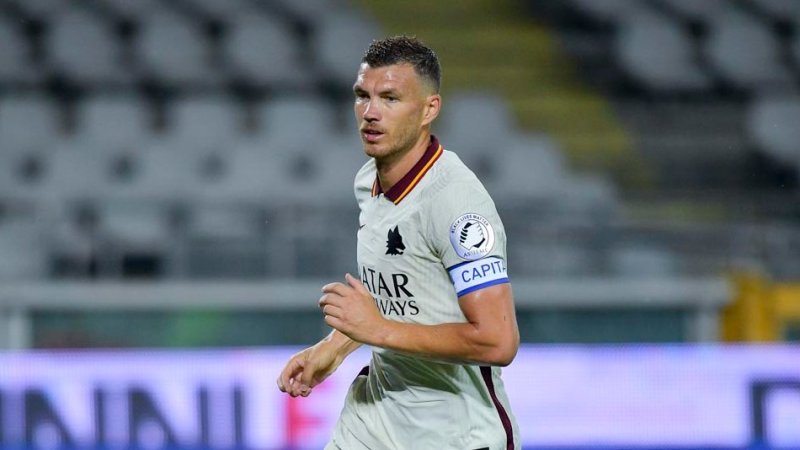 Manchester United Vs AS Roma: Waspadai Teror Edin Dzeko