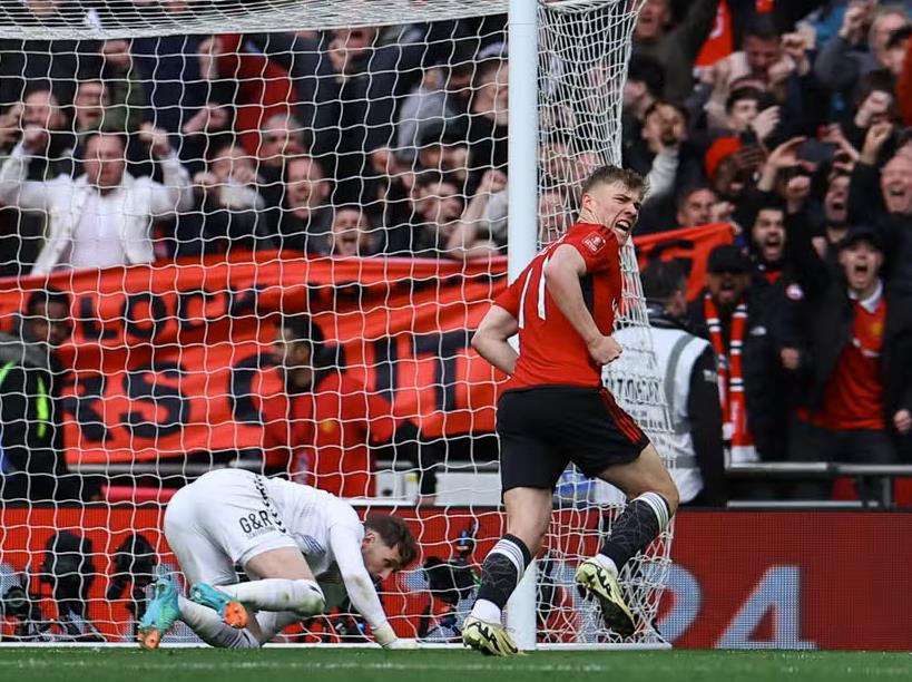 Man United 3-3 Coventry City (Penalti 4-2): Derby Manchester di Final Piala FA