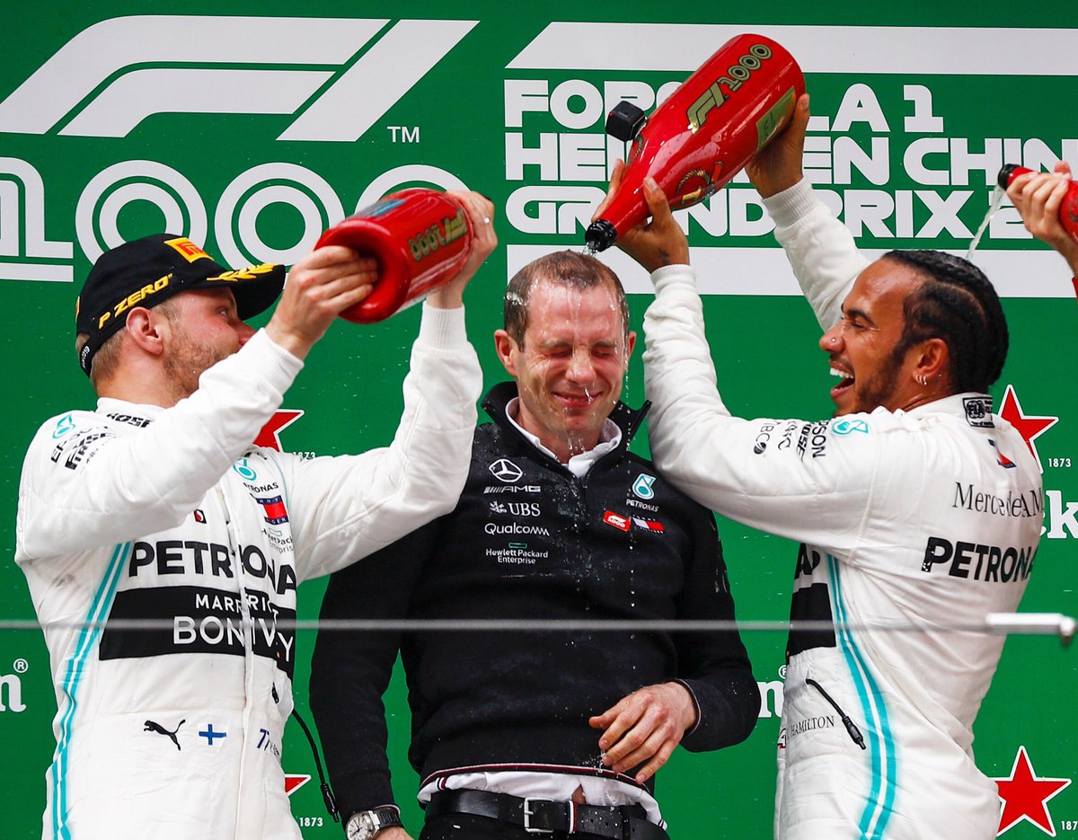 Lomba F1 GP China: Lewis Hamilton Dominan, Ferrari Terlibat Skandal Team Orders