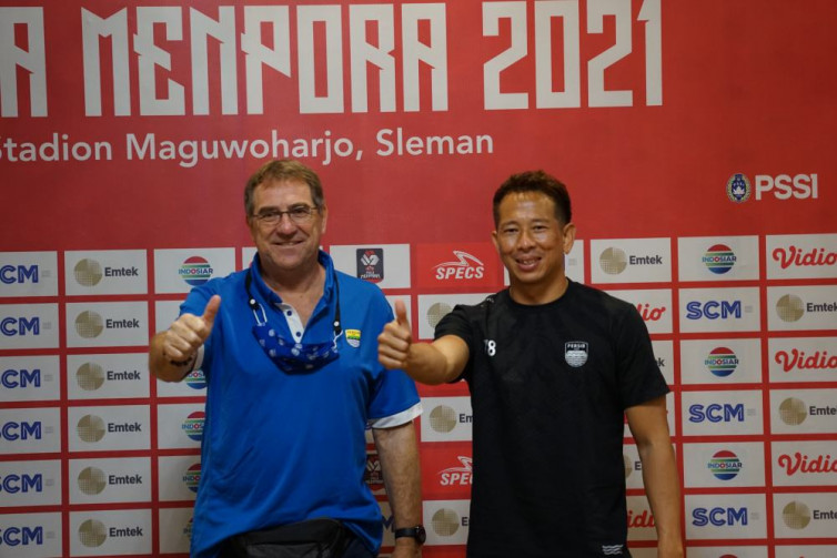 Pujian Robert Alberts untuk Pemain Muda Persib Bayu Fiqri