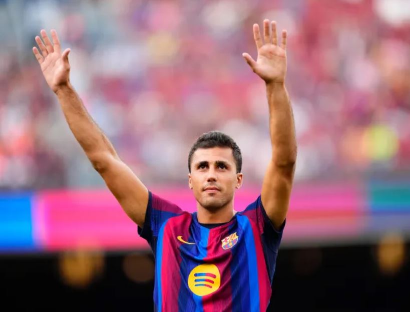 Kapan Rodri Memainkan Laga Debutnya dengan Barcelona?