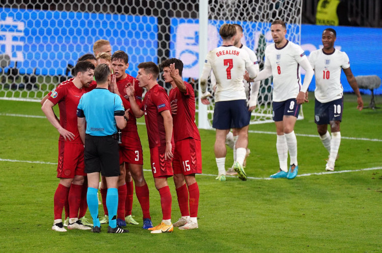 Piala Eropa 2020: Kontroversi Diving Sterling Tandai Langkah Inggris ke Final
