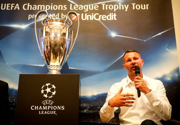 Swansea Inginkan Legenda MU Sebagai Manajer Baru