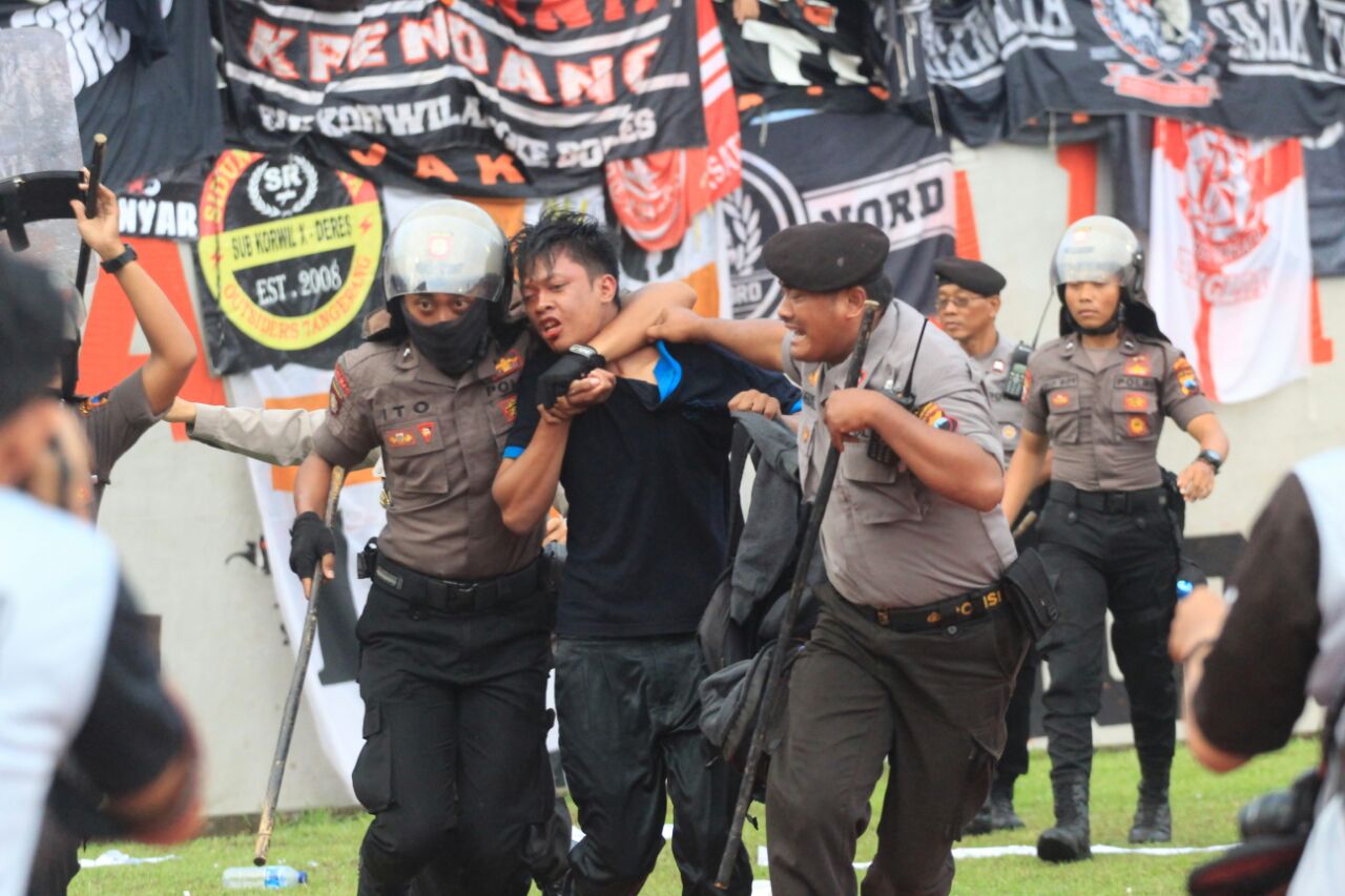 Foto: Mahasiswa UNS Jadi Korban Pengeroyokan Oknum Suporter Persija