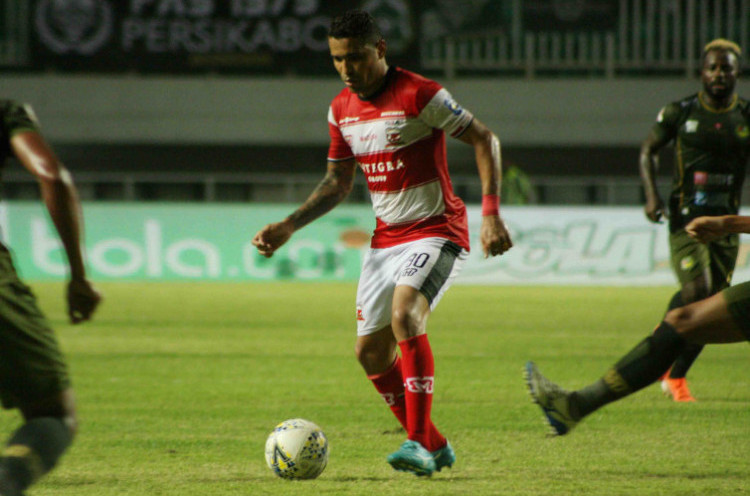 Madura United Resmi Pinjamkan Alberto Goncalves ke Sriwijaya FC