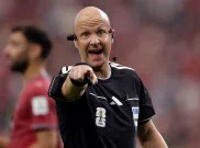 Anthony Taylor Akhiri Karier sebagai Wasit, Ungkap Beratnya Tekanan di Lapangan