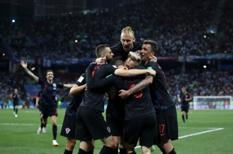 Kroasia 2-1 Inggris: Lewat Perpanjangan Waktu, Mandzukic Bawa Vatreni Tantang Prancis di Final